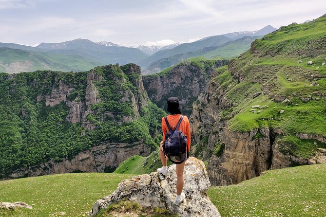 2 Day Hiking Homestay Tour in Remote Villages of Guba - Day one: Baku, Quba, and the road to Khinalig