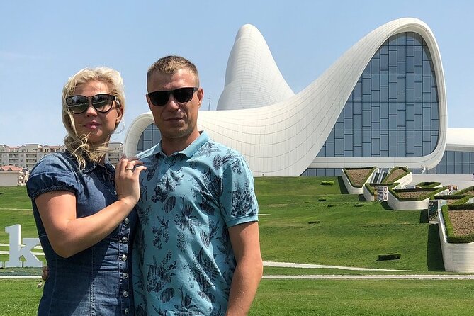 4 Hour Private Baku City Tour with Professional Guide - From the first oil well to Baku’s modern waterfront