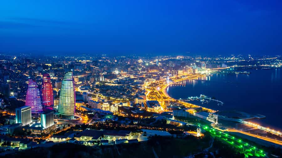 Baku: 3-Hour Private Night Tour (Yanardag & More) - Why Baku makes sense after sunset