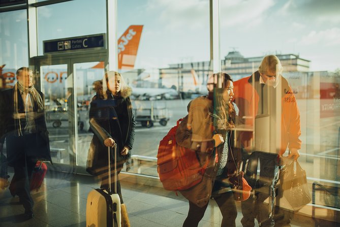 Baku Airport Private Transfer Service - A calm first hour in Baku