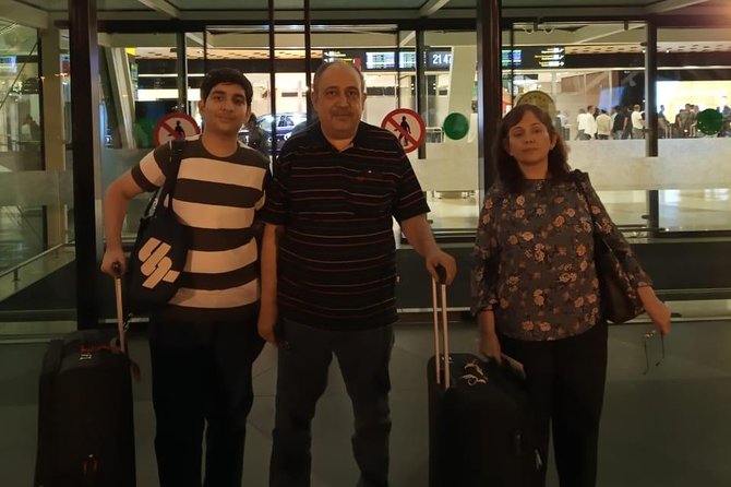 Baku Airport Transfer with Meet and Greet - How private transport changes the value