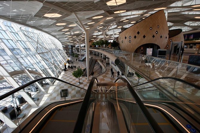 Baku Airport Transfer with Meet and Greet - The 30 to 50 minute ride into Baku