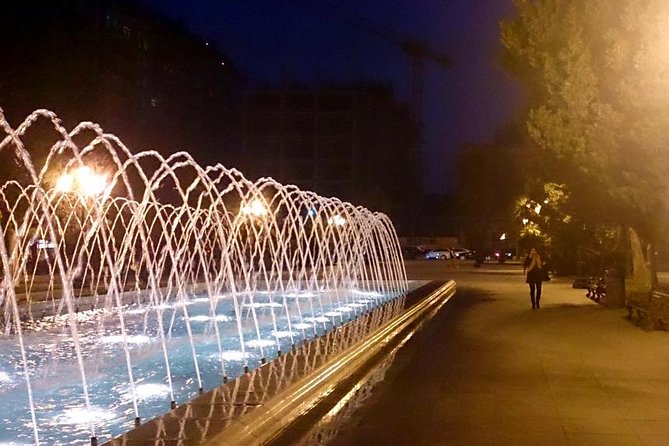 Baku by Night: Small-Group Walking Tour - Riding the funicular to Baku’s hilltop