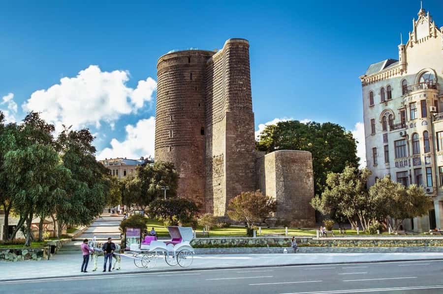 Baku City Group Tour - Starting at the Double Gates