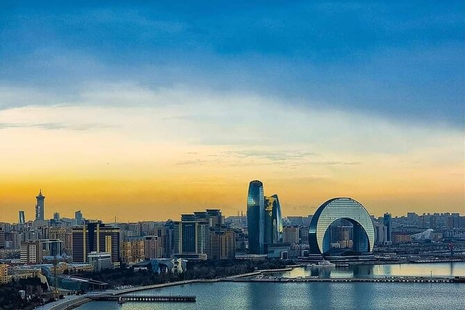 Baku City Sights Guided Night Walking Tour with Funicular - Baku Boulevard and Little Venice