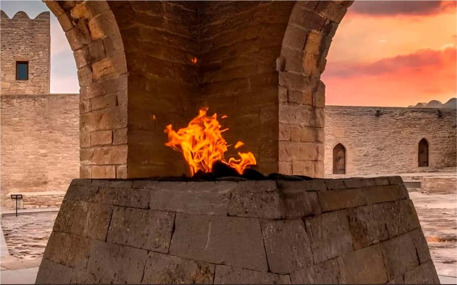 Baku: Gobustan Absheron Tour Entry Tickets included - The mud volcanoes and the Lada adventure