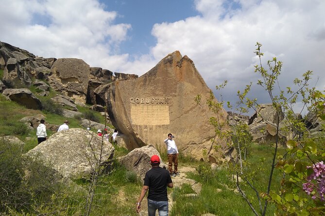 Baku: Gobustan, Mud Volcano, Fire Temple & Burning Mountain - Ateshgah Fire Temple and the meaning of sacred flame