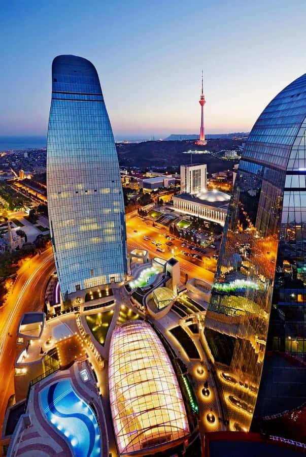 Baku: Light-Up Baku Walking Evening Tour - Starting along Baku Boulevard