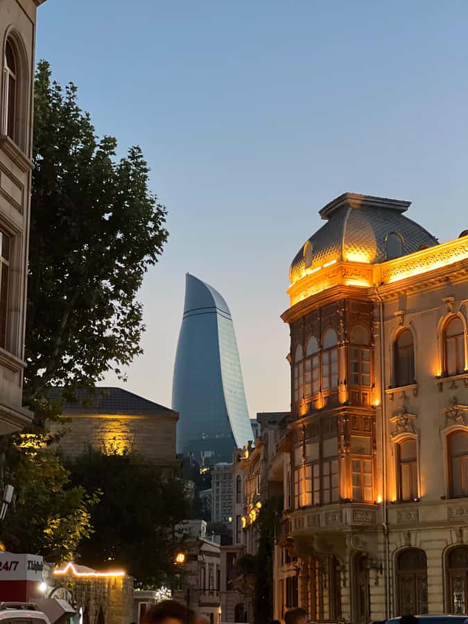 Baku: Night Panoramic Group Tour with Flame Towers 1 - Why Baku works best after sunset