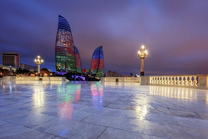 Baku Night Panoramic tour - Highland Park and the best view of Baku