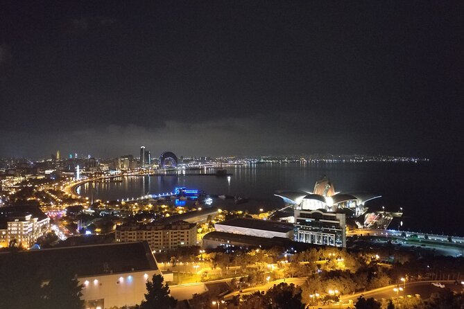 Baku Night Panoramic tour - One hour beside the Caspian on Baku Boulevard