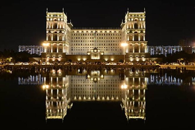 Baku night tour - What the local host adds