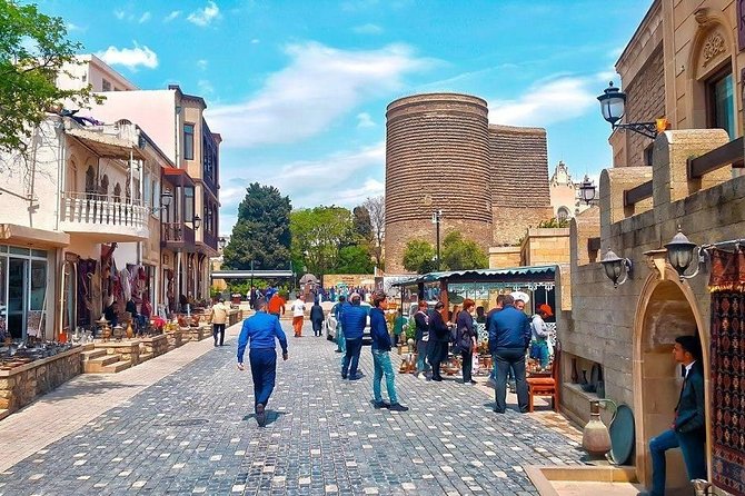Baku Old City Tour - Walking through Baku’s oldest streets