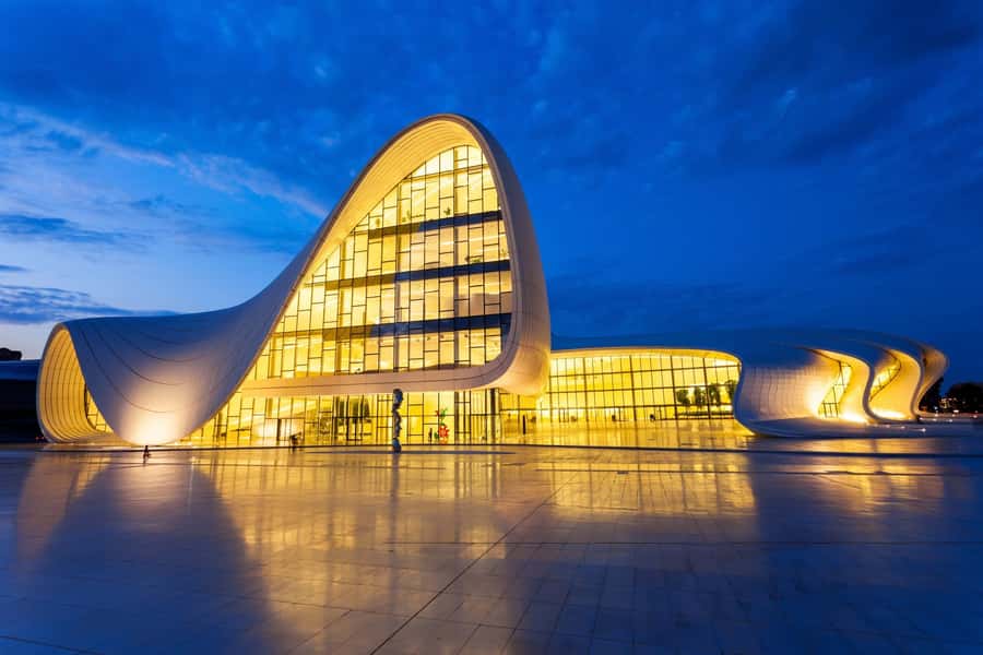 Baku Panoramic Night Tour - Why Baku works so well after dark