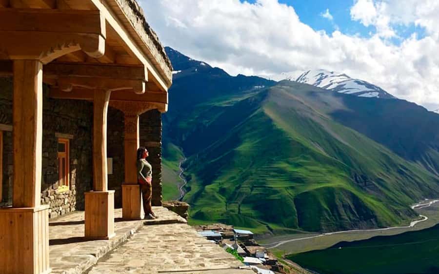 Baku: Quba Khinaliq Group Tour, Free Gobustan Absheron Tour - Candy Cane Mountain for easy photographs