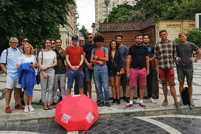 Baku Soviet Architecutre Gudied Walking Tour - Taghiyev’s mansion and the oil boom