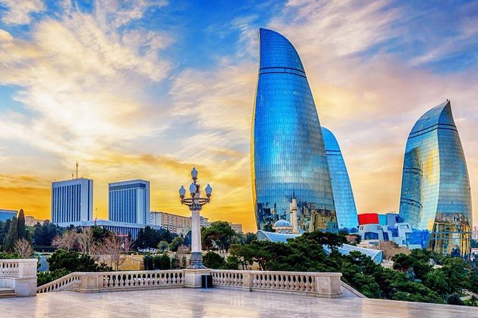 City Tour in Baku - Walking through the Old City from the Double Gates