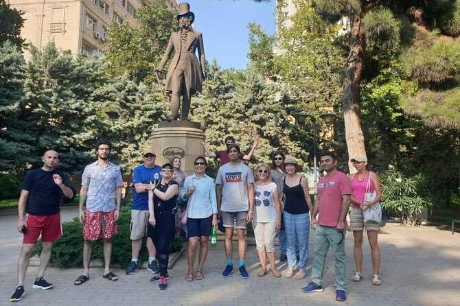 Coolest Baku Walking Tour - Palace of Happiness and the people behind the stones
