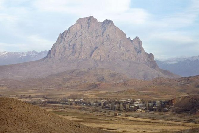 Day Tour from Nakhchivan to Alinja Castle, Ashabi Kahf and Khanegah Tomb - What the timing means for your day