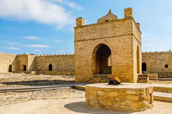 Day Trip in Baku - Yanar Dag and the fire that does not go out
