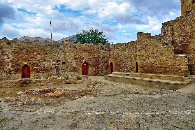 Fire Temple and Fire Mountain Tour - Who Will Like This Baku Excursion