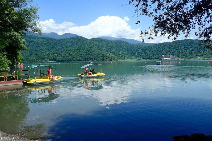 From Baku: Gabala Cable Car, Nohur Lake & Juma Mosque Trip - Seven Beauties Waterfall needs realistic expectations