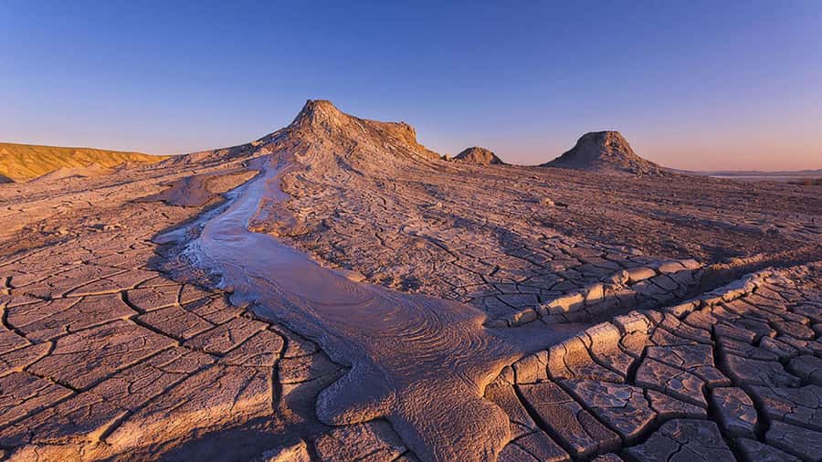 From Baku: Gobustan Guided Day Trip with Transfers - Leaving Baku for the Gobustan National Reserve