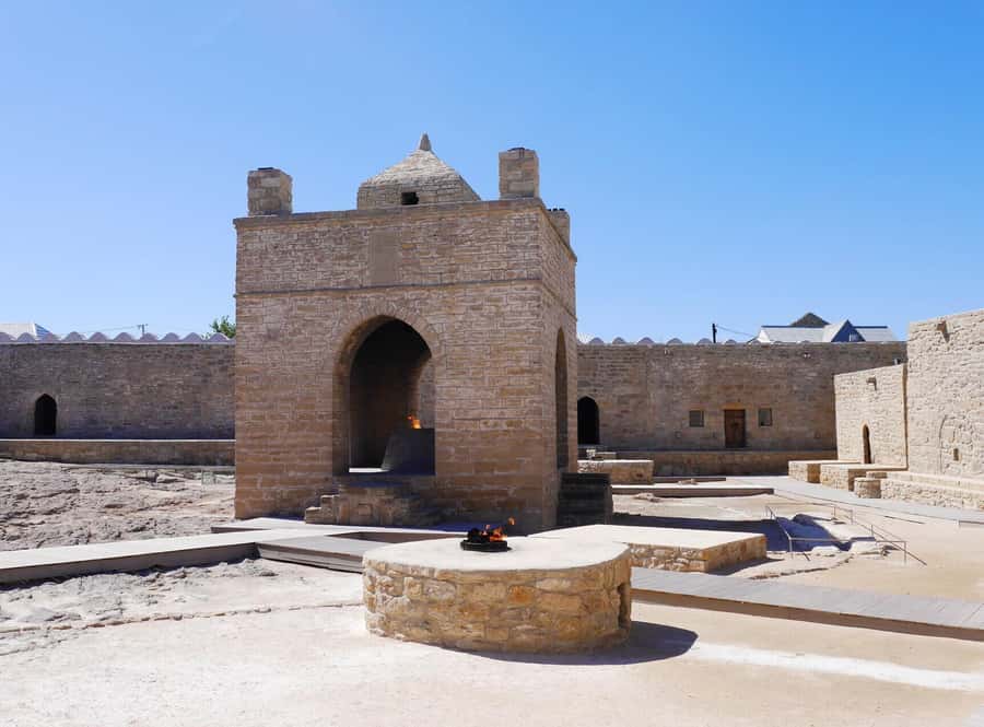 From Baku: Yanar Dag, Gobustan and Absheron Day Trip - Gobustan’s ancient carvings and UNESCO status