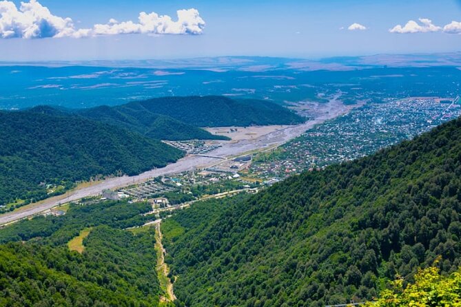 Gabala and Shamakhi Tour with Guide - Lunch, pastries, and the unclear inclusions
