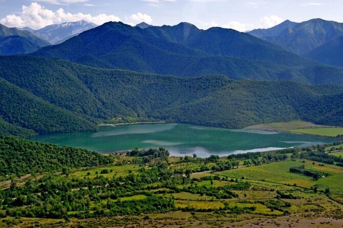 Gabala-Shamakhi-Tufandag-Nohur lake-Waterfall tour From Baku - Who will enjoy this Gabala day trip?