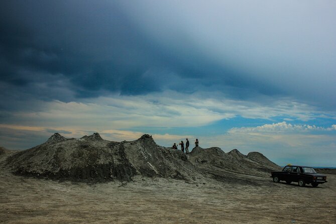 Gobustan and Mud volcanoes PRIVATE TOUR - Crossing the back roads to Azerbaijan’s mud volcanoes