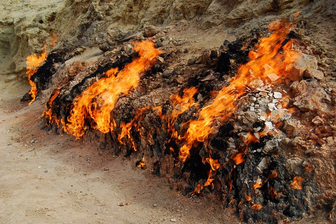 Gobustan & Mud, Fire Temple, Burning Mountain (Group & Private) - Mud volcanoes: strange, cold, and worth the rough ride