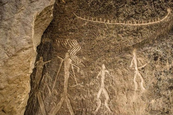 Gobustan & Mud Volcano - The 9:30 am departure and private vehicle
