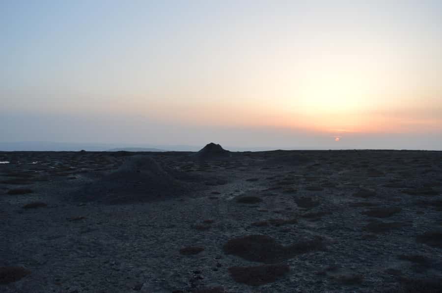 Gobustan, Mud Volcano, Burning Land and Fire Temple Tour - Food, timing, and practical expectations