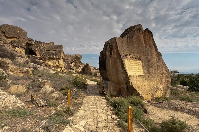 Gobustan & Mud Volcano - The mud volcanoes and their cold, bubbling surface