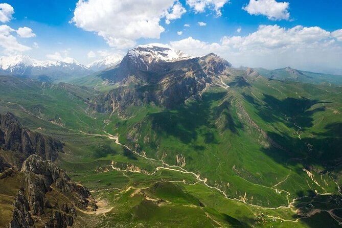 Guba and Shahdag Tour with Guide - A mountain day that begins with the Five Finger peak