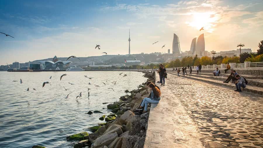 Heartbeat of Baku: Old & Modern City Walk (Group or Private) - Who Will Get the Most From This Walk