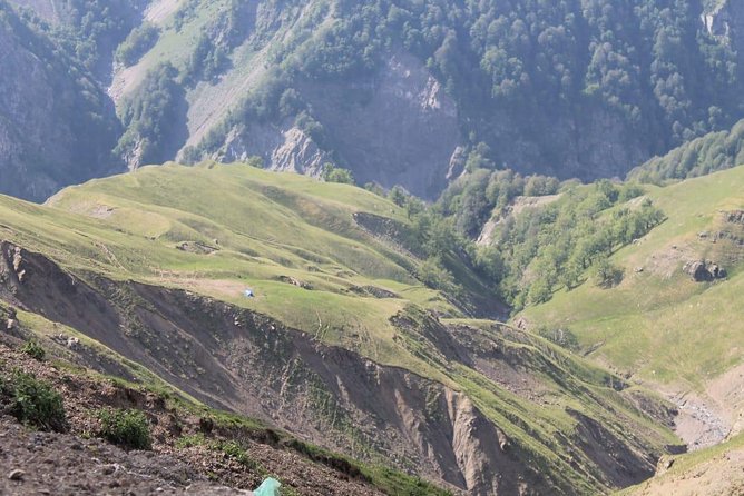 Hiking to Laza and Mujug Waterfalls - Key points before you book