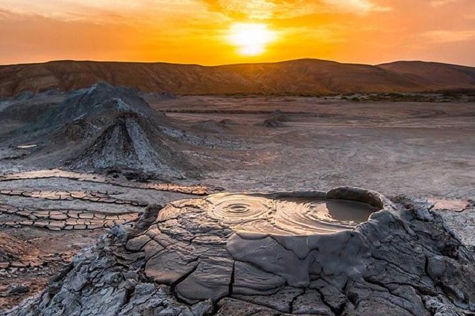 Mud Volcanoes & Gobustan Private Tour - Who should book this tour?
