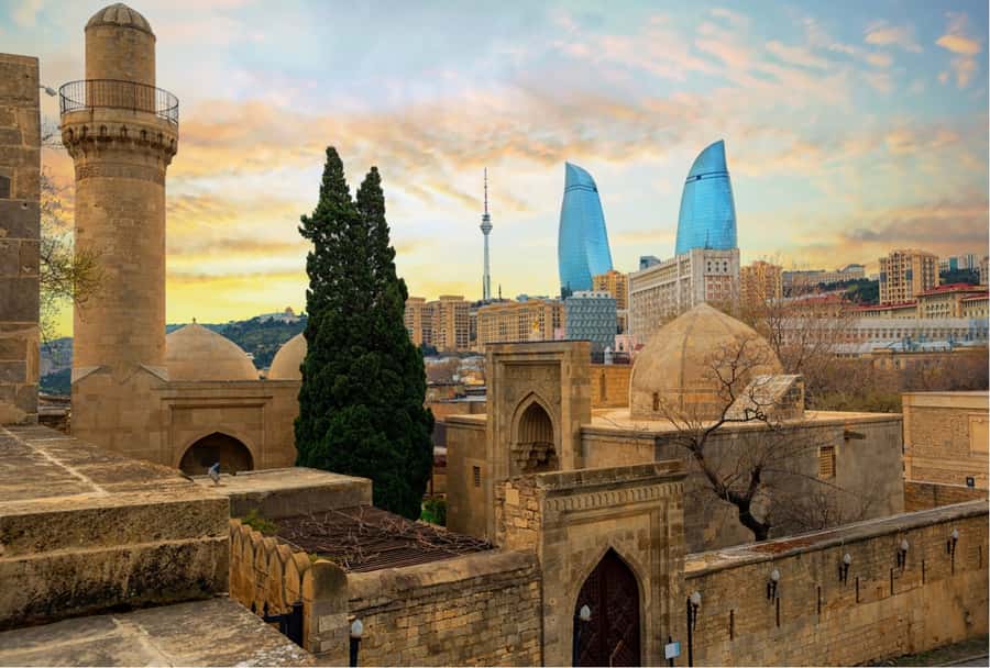 Old and Modern Baku City Tour - Who should book this experience?
