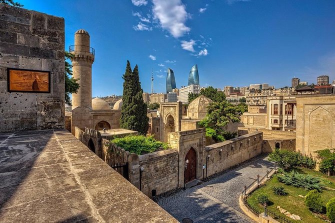 Old City Walking Tour - Why a private guide changes the walk