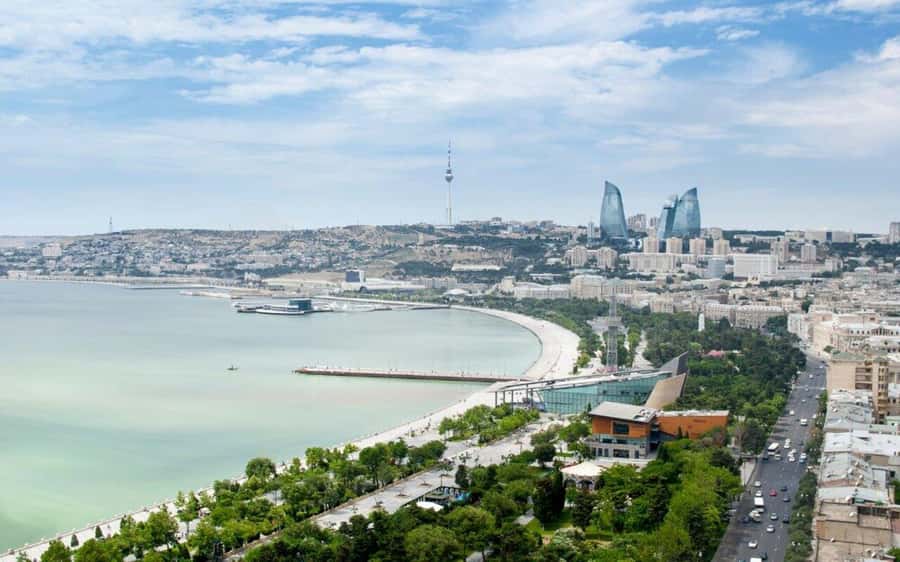 Private Baku City - Three minutes to the Miniature Book Museum