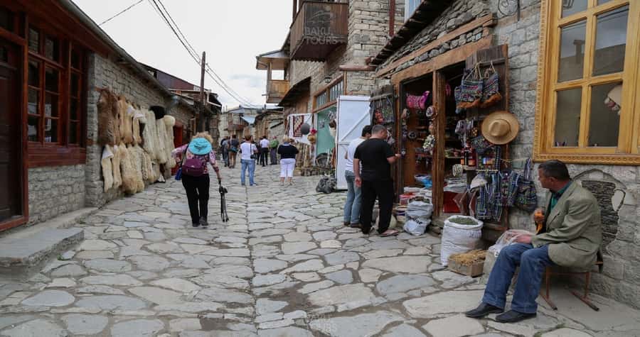 Private Tour to Shemakhi & Lahij From Baku - From Baku to the old stones of Shamakhi