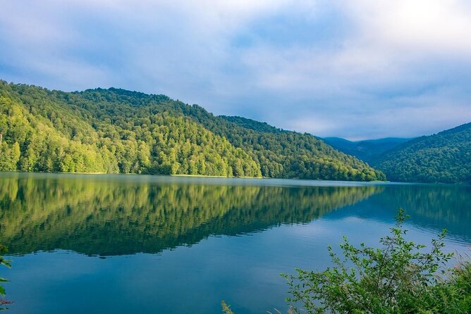 Shamakhi And Gabala Tour (All inclusive) - Lunch in the Goychay area