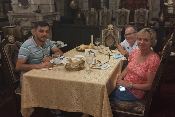 Taste of Azerbaijan: Ultimate Cuisine Tour with Snacks and Dinner - The guides make the difference